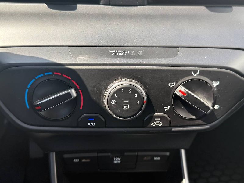 Hyundai Bayon (2022) 1.0 T-GDi 73 kW Comfort - fotka 12 z 20