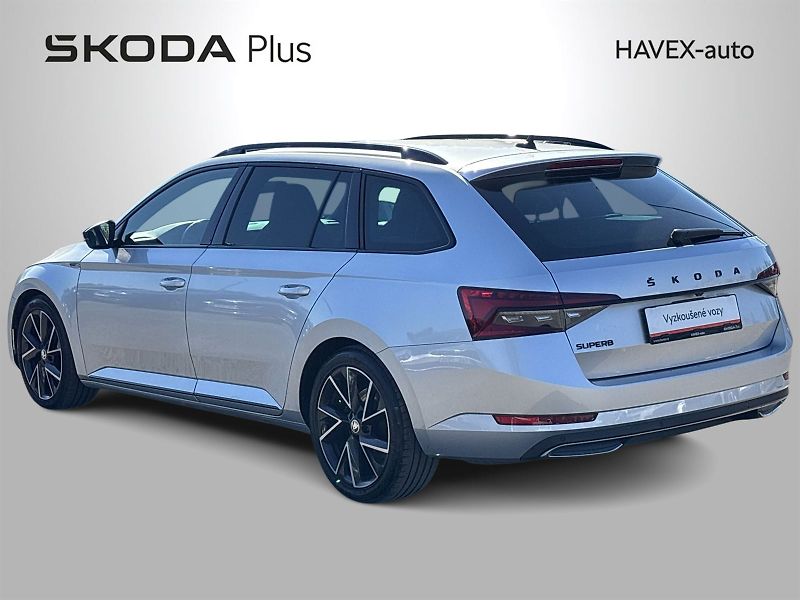 Škoda Superb (2023) Combi 2.0 TDI DSG Sportline - fotka 35 z 36