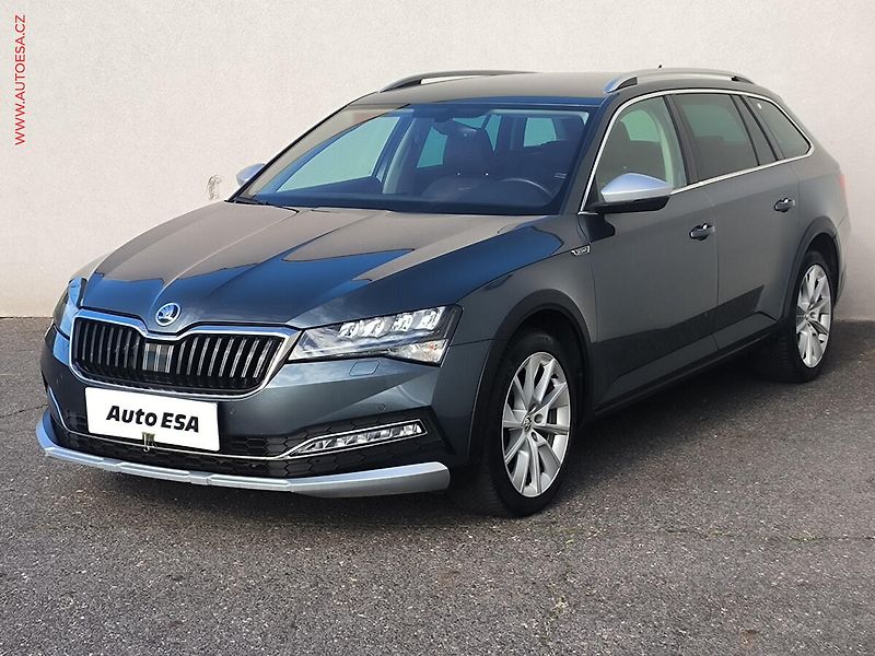Škoda Superb (2021) 2.0TDi, ČR, Scout, DSG, LED - fotka 3 z 30