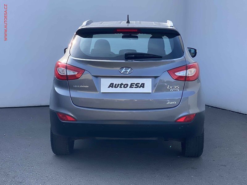 Hyundai ix35 (2014) 2.0CRDi 4WD, Fifa WorldCup - fotka 5 z 17