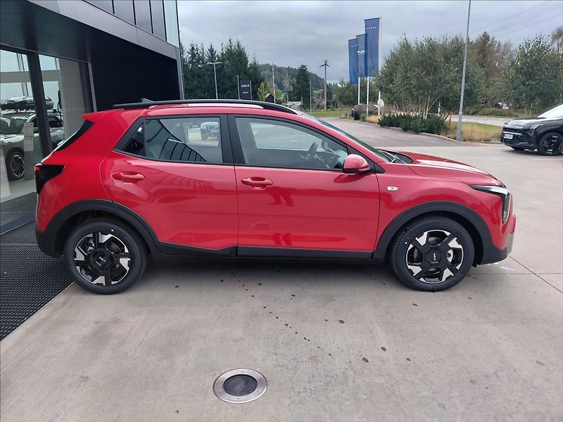 Kia Stonic 1,0   T-GDI 7DCT SPIN - fotka 4 z 17