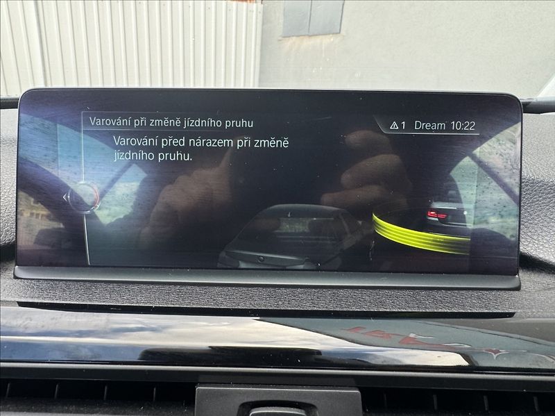 BMW Řada 4 2,0 430i xDrive Cabrio M-paket - fotka 43 z 50