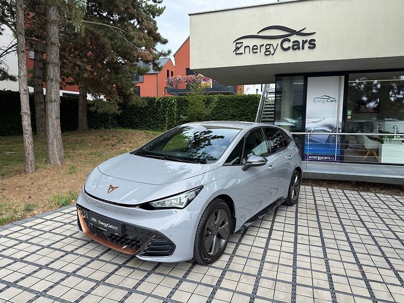 Cupra Born 62 kWh / HUD / FULL LED - fotografie inzerátu