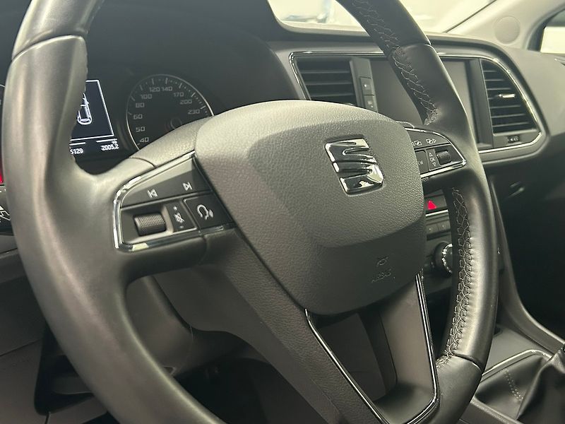 Seat Leon (2020) 1.5 TGI MAN 2020 záruka 1R - fotka 17 z 55