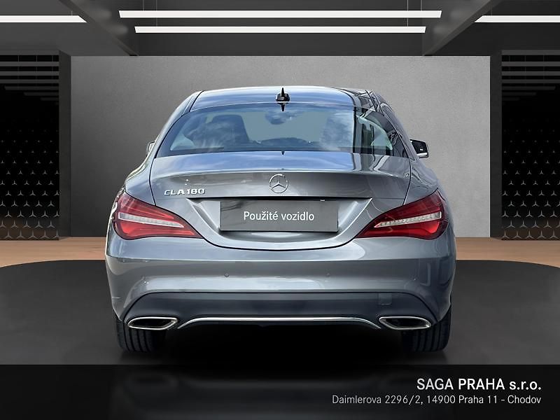 Mercedes-Benz CLA Coupé 180 kupé - fotka 5 z 18
