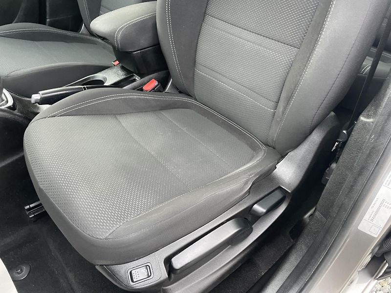 Fiat Tipo 1.4Ti-JET 120PS LPG LOUNGE TOP - fotka 171 z 187