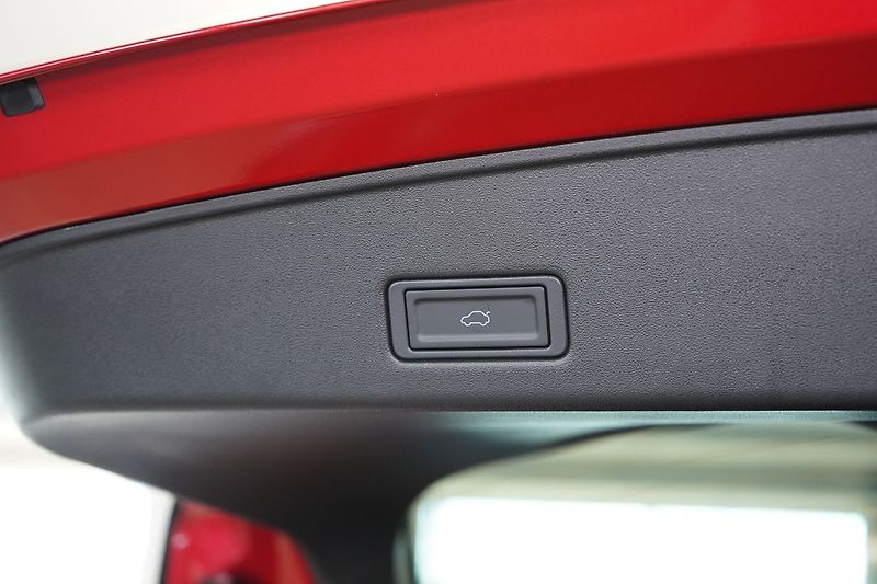 Omoda 5 1.5 T-GDI SHS-H DHT PREMIUM - fotka 22 z 45