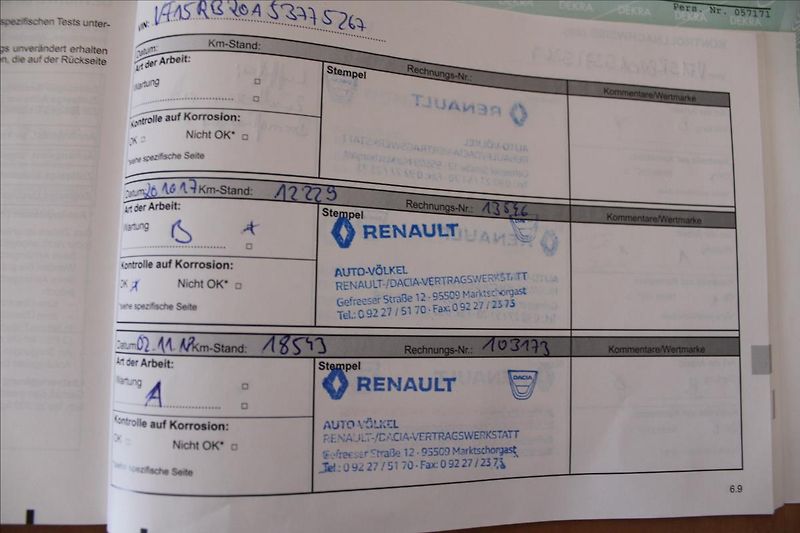 Renault Clio 0,9 TCe 66kW serviska, 1.maj. - fotka 30 z 36