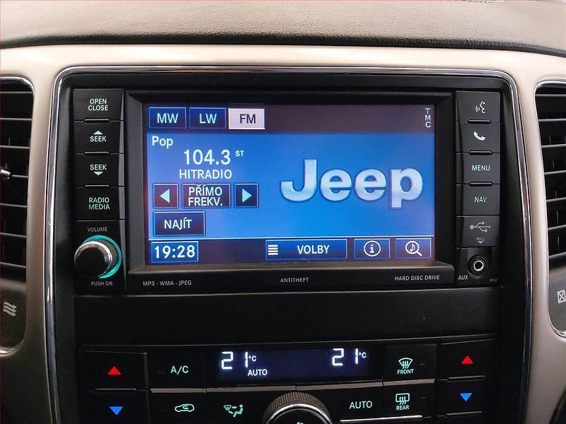 Jeep Grand Cherokee (2011) Overland 3.0 CRD, 4X4 - fotka 13 z 18