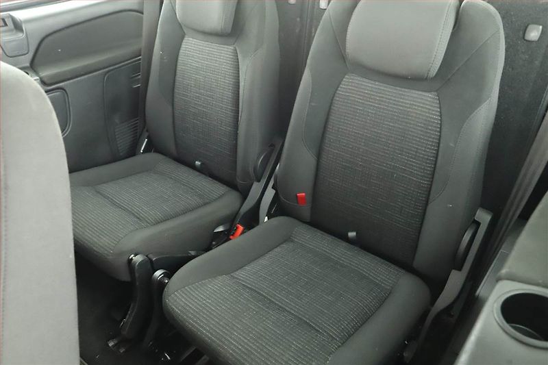 Ford Galaxy (2011) 2.0 TDCi, Automat, 7 míst - fotka 10 z 15