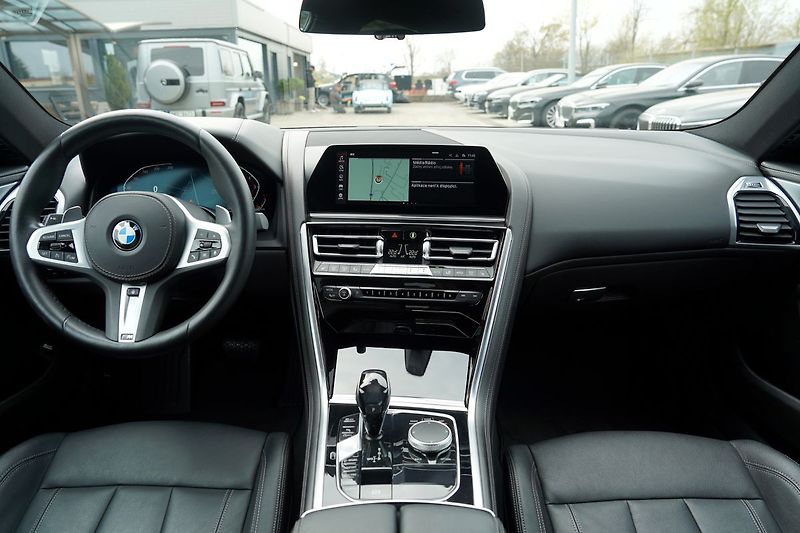 BMW Řada 8 840i Gran Coupe/Led/340 PS - fotka 23 z 49