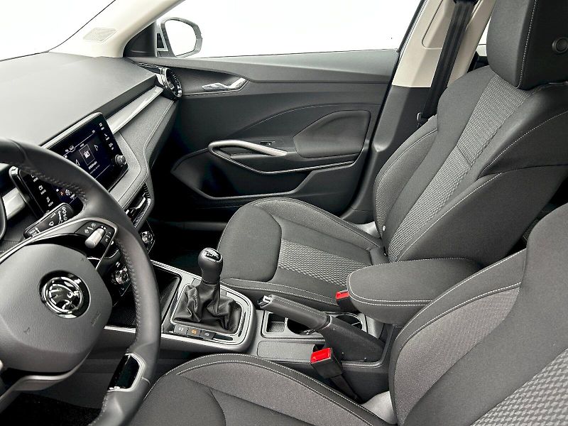 Škoda Fabia (2024) 1.0 TSI 70kW MP5 Selection - fotka 25 z 33