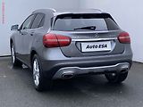 Mercedes-Benz GLA (2018) 2.2 CDi 4Matic, AT, LED - náhled 6