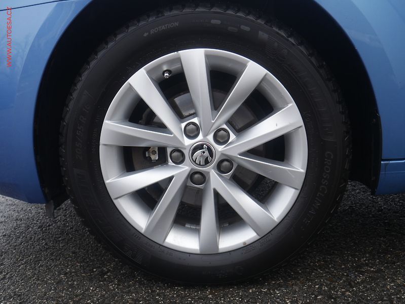 Škoda Octavia (2017) 1.6 TDi, ČR, STK 9/2027 - fotka 19 z 19