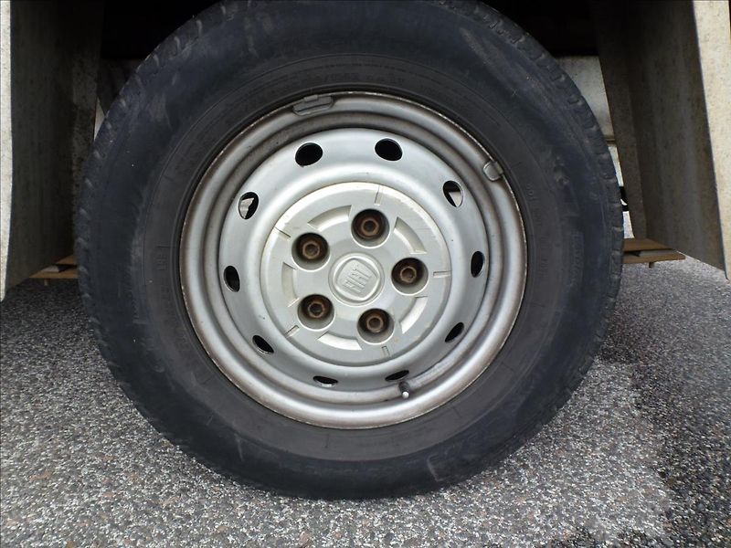 Fiat Ducato 2,3 MultiJet IVECO SKLÁPĚČ 7mí - fotka 36 z 44