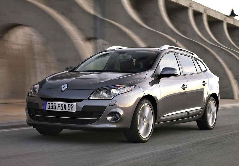 Na tom, že se zhruba desetiletými Renaulty Mégane můžou být problémy, se shodují ADAC i TÜV