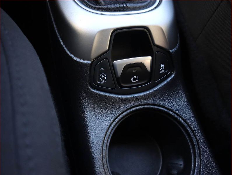 Jeep Compass (2020) 1.4 MultiAir, Serv.kniha - fotka 20 z 22