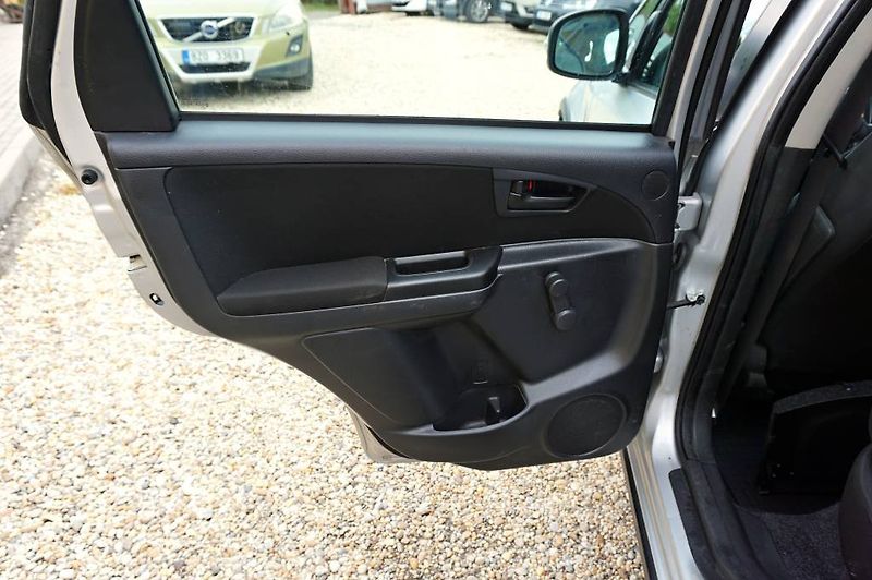 Fiat Sedici (2012) 1,6 16V 88 kW - fotka 16 z 46