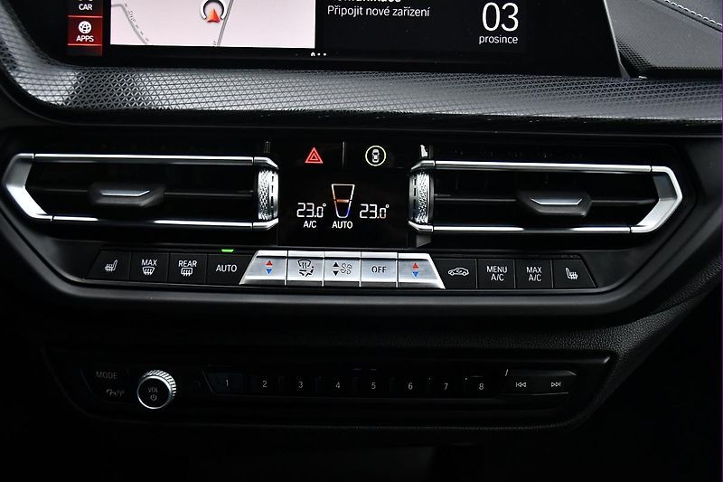 BMW Řada 2 218d LED NAVI REZERVACE - fotka 26 z 45