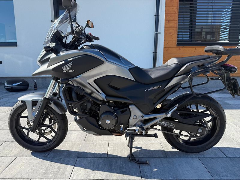 Honda NC 750 X (2015) - fotka 2 z 33