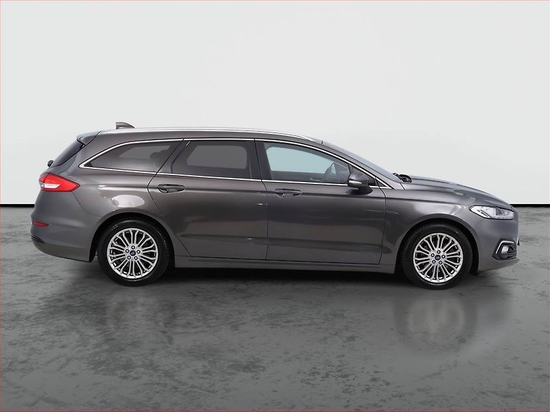 Ford Mondeo (2022) Titanium 2.0 EcoBlue, Automat - fotka 6 z 21