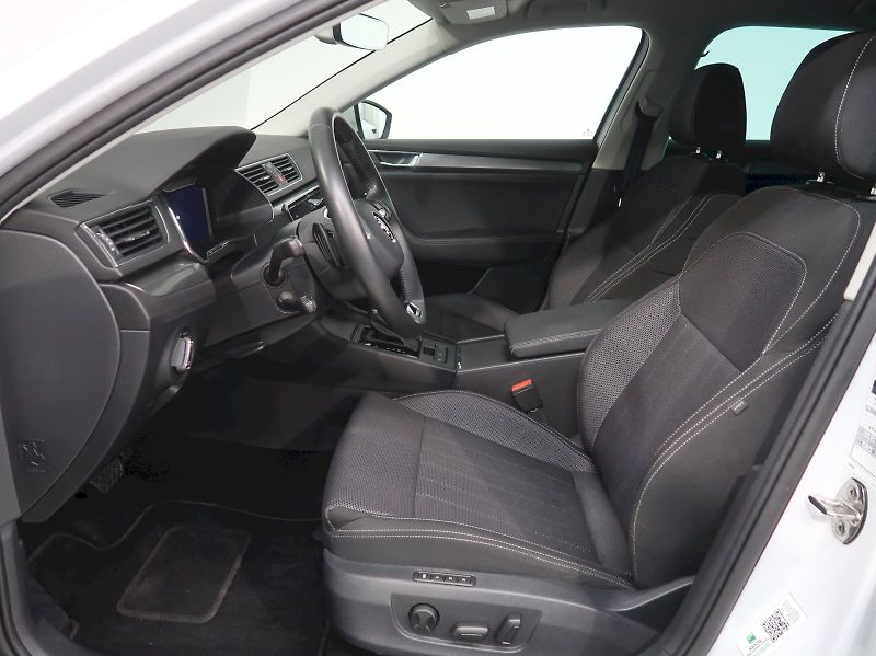 Škoda Superb (2023) STYLE 2.0TSI 140KW DSG - fotka 13 z 41