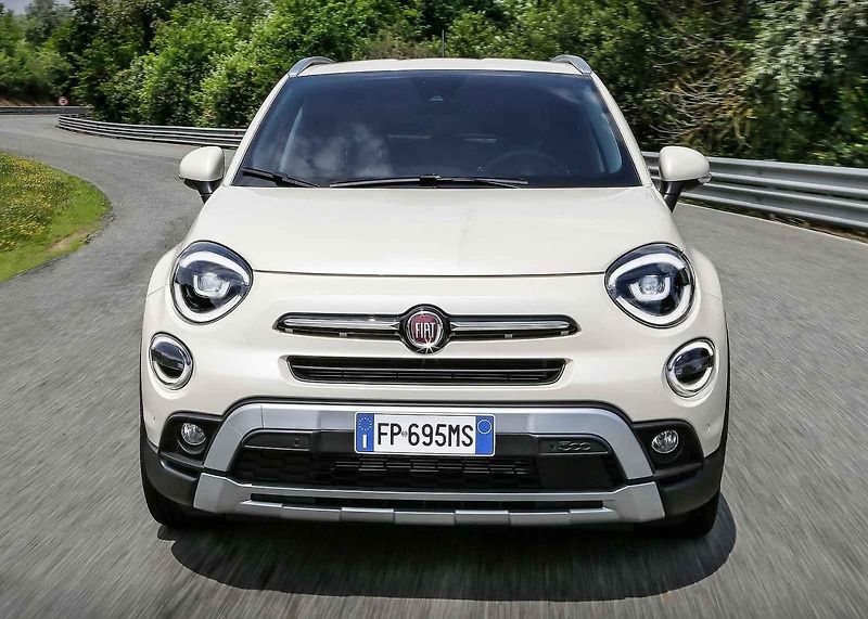 Výhodně koupíte třeba Dacii Duster, která na podzim plošně zlevnila o 15 tisíc korun.