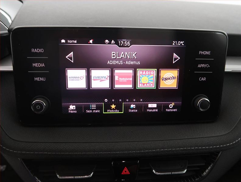 Škoda Fabia (2023) Style 1.0 TSI, Serv.kniha - fotka 12 z 19