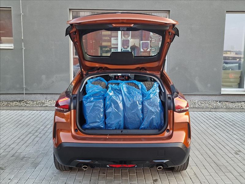 Citroën C4 1.2PureTech 96kW Feel Pack,ČR - fotka 39 z 50