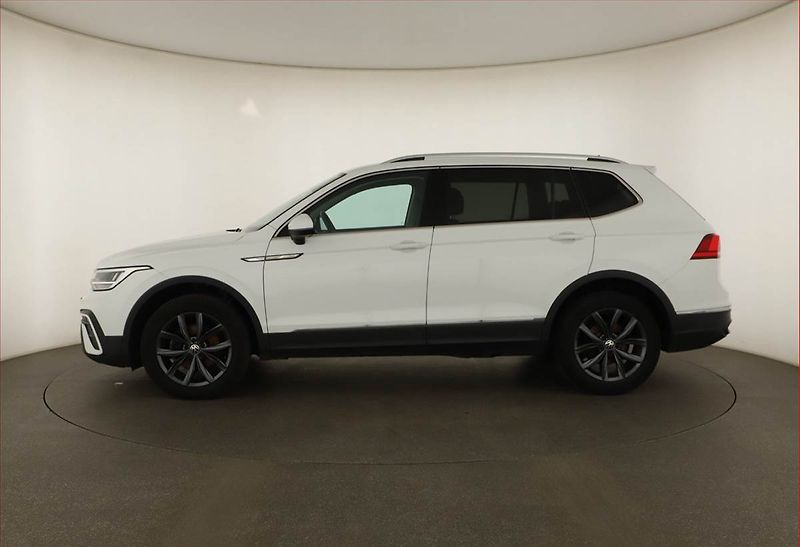 Volkswagen Tiguan Allspace (2023) Life 2.0 TDI - fotka 3 z 14