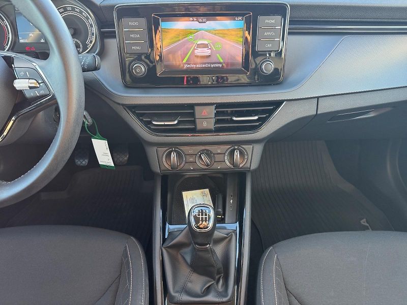Škoda Scala (2023) AMBITION 1.0TSI 81kW CZ DPH - fotka 10 z 11