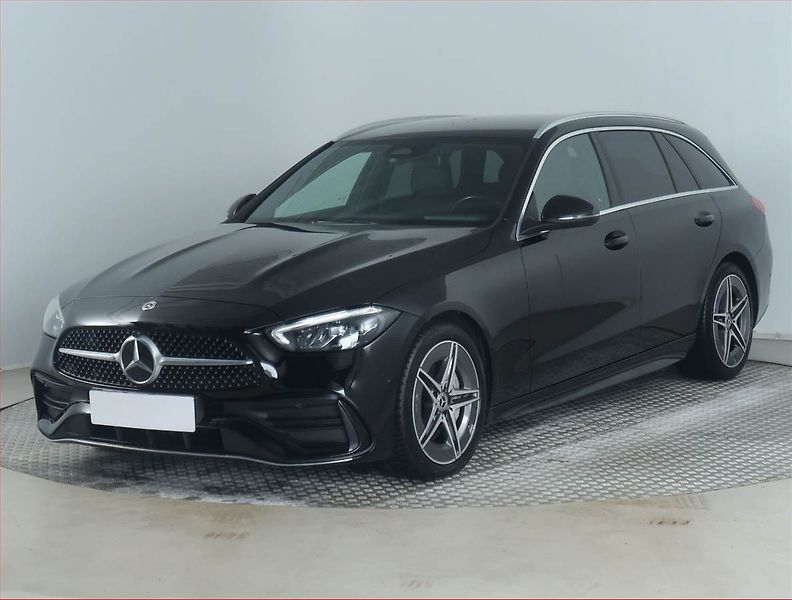 Mercedes-Benz Třídy C (2022) C 220 d - fotka 2 z 21