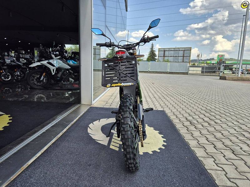 Ostatní (2026) Komodo L3e 32kW zelená - fotka 5 z 21