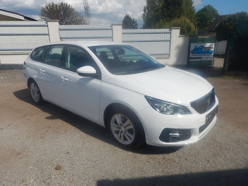 Peugeot 308 1.5 Hdi 96 kw - fotka 4 z 13