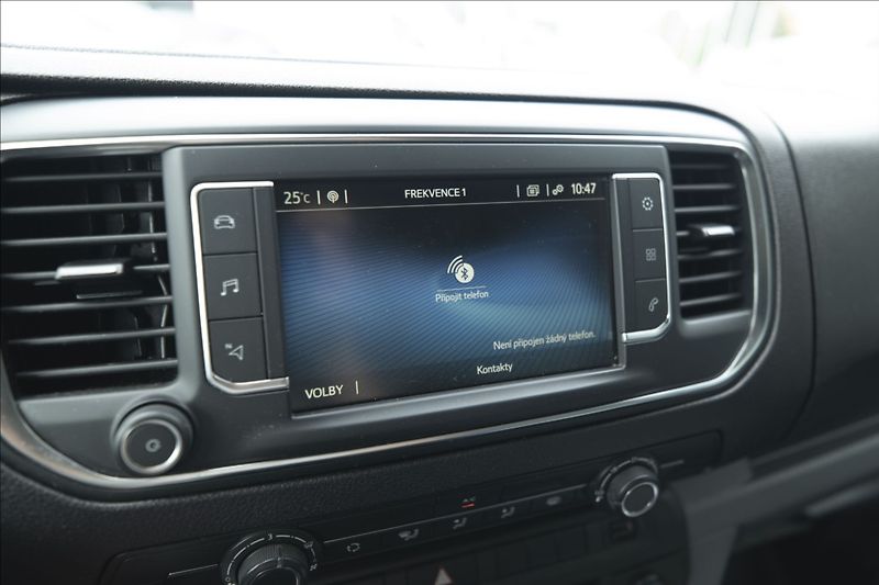 Toyota ProAce 2,0 D-4D NAVI VÝHŘEV 1. MAJ ČR - fotka 26 z 30