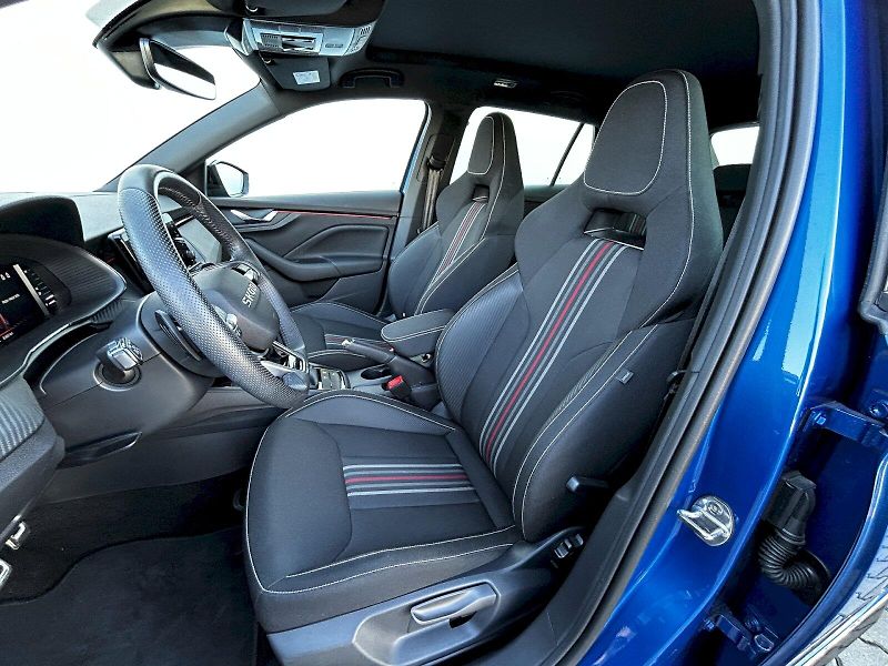 Škoda Scala (2025) 1.0 TSI 85kW DSG Monte Carlo - fotka 25 z 35