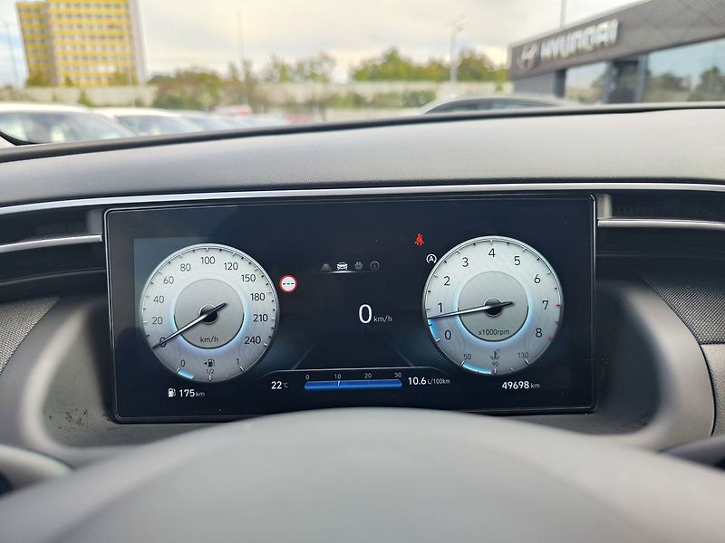 Hyundai Tucson 1.6 T-GDI/110kW Smart - fotka 16 z 31