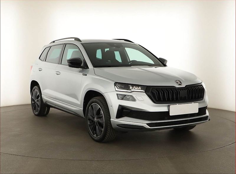 Škoda Karoq (2025) 1.5 TSI, Sportline, DSG - fotografie inzerátu