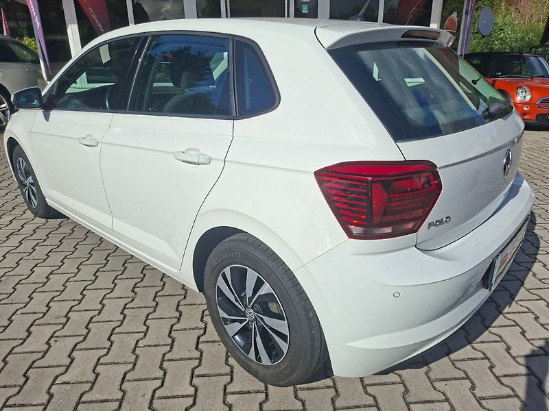 Volkswagen Polo (2017) 1.0TSI 70kW MAN -NOVÉ V ČR - fotka 6 z 39