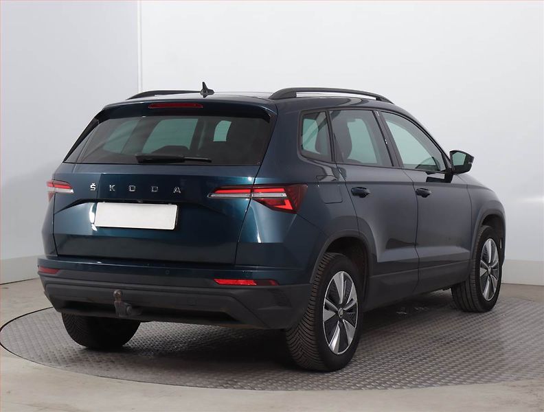 Škoda Karoq (2023) 1.5 TSI - fotka 5 z 23