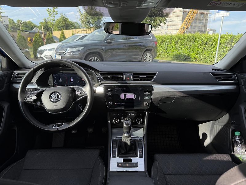 Škoda Superb (2022) 2.0 TDi 110 kW/manual/tažné - fotka 16 z 23