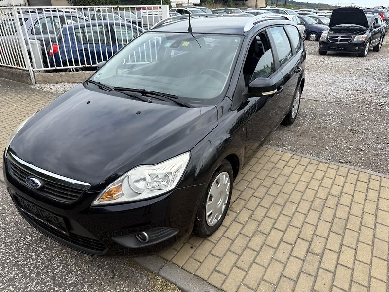 Ford Focus (2009) 1.6 td - fotka 8 z 40