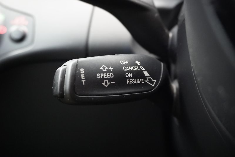 Audi A4 (2013) 2.0 TFSI 165kW QUATTRO STRONIC - fotka 18 z 34