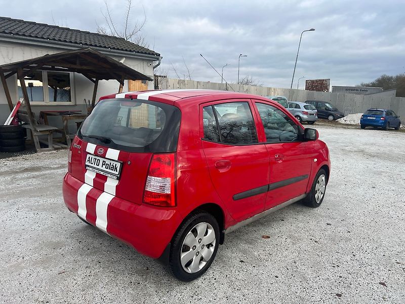 Kia Picanto 1,1 - fotka 9 z 14