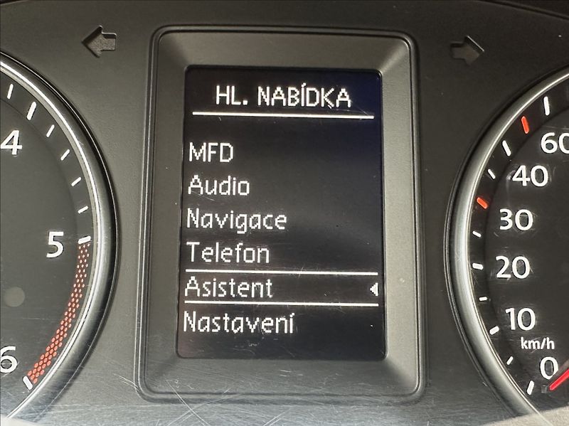 Volkswagen Caddy 2,0 TDI 102PS  Maxi Trend-7 DS - fotka 37 z 52