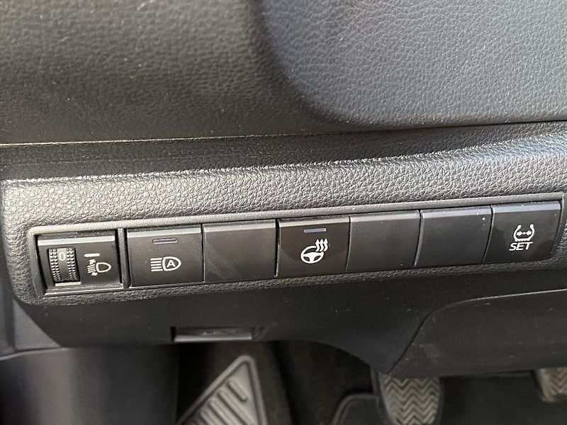 Toyota Corolla 1.6i, ČR, Executive, záruka - fotka 15 z 18