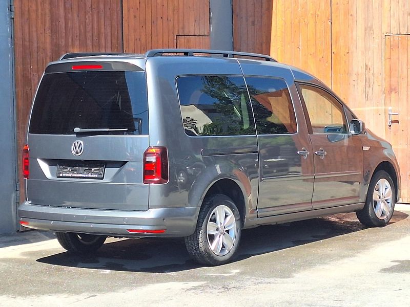 Volkswagen Caddy (2020) MAXI 2,0TDi 7míst DSG HIGHLINE - fotka 4 z 18