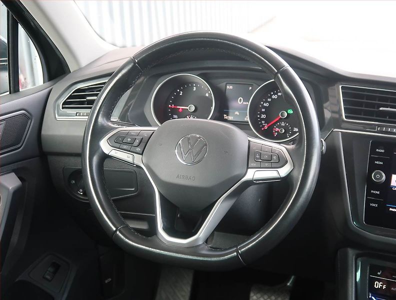 Volkswagen Tiguan (2022) Life 2.0 TDI - fotka 23 z 23