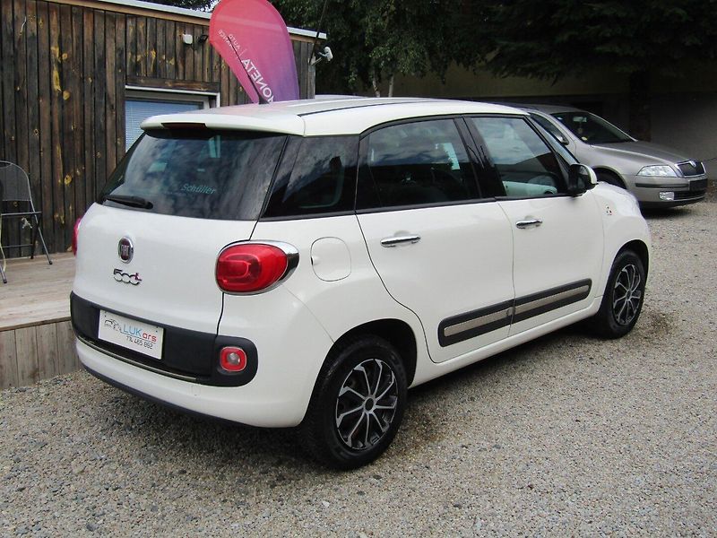 Fiat 500L (2013) 1.6 JTD 77kW - fotka 11 z 43