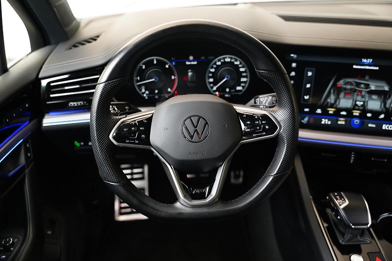 Volkswagen Touareg - fotka 16 z 26